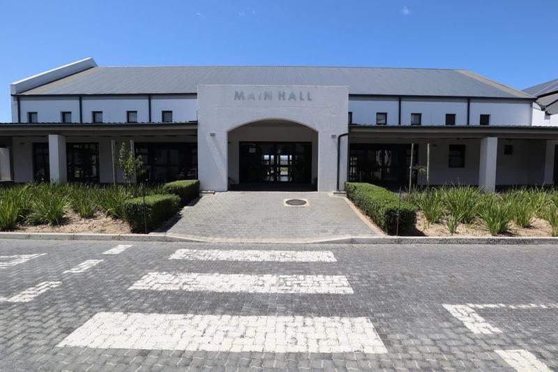 1 Bedroom Property for Sale in Buhrein Western Cape